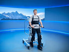 Rehabilitační exoskelet dolních končetin Fourier ExoMotus M4